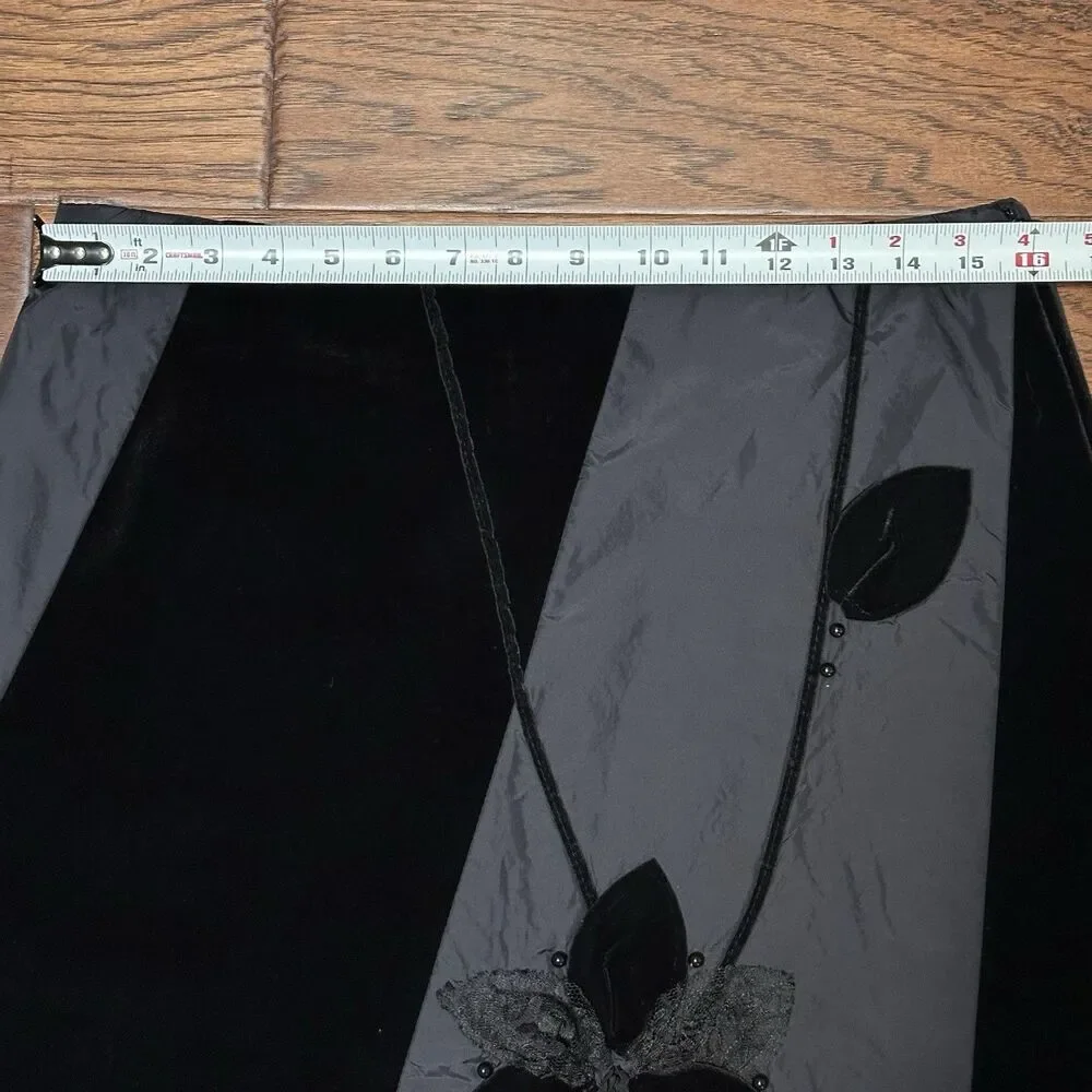 Black Velvet Embroidered Beaded Whimsigoth Witchy A-Line Skirt Size XL